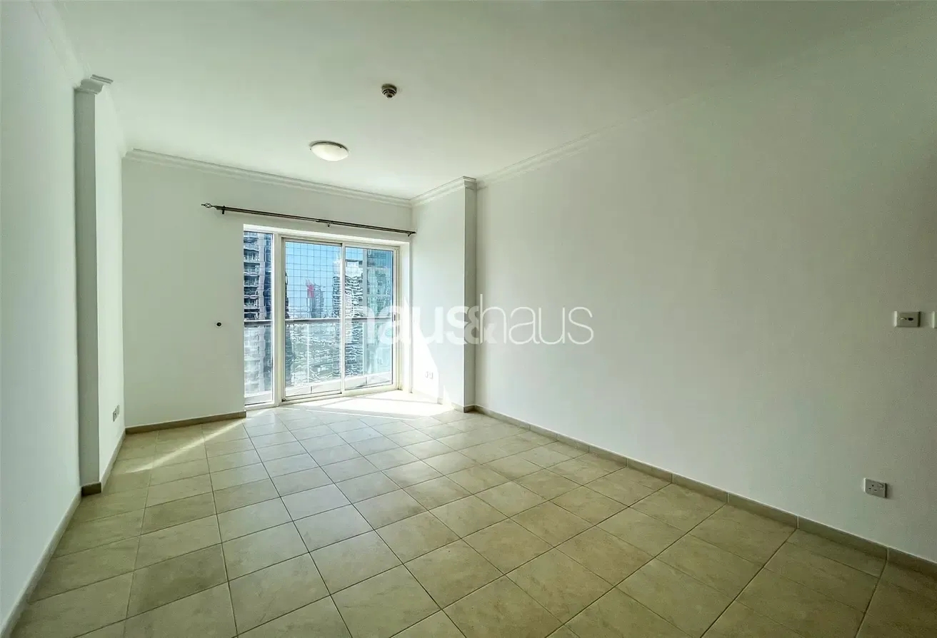 Spacious 3BR + Maid | Large Balcony | Unfurnished