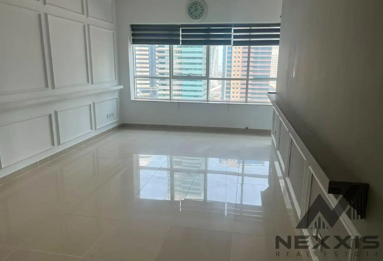 Lake View |Un-Furnished |Spacious |Well Maintained