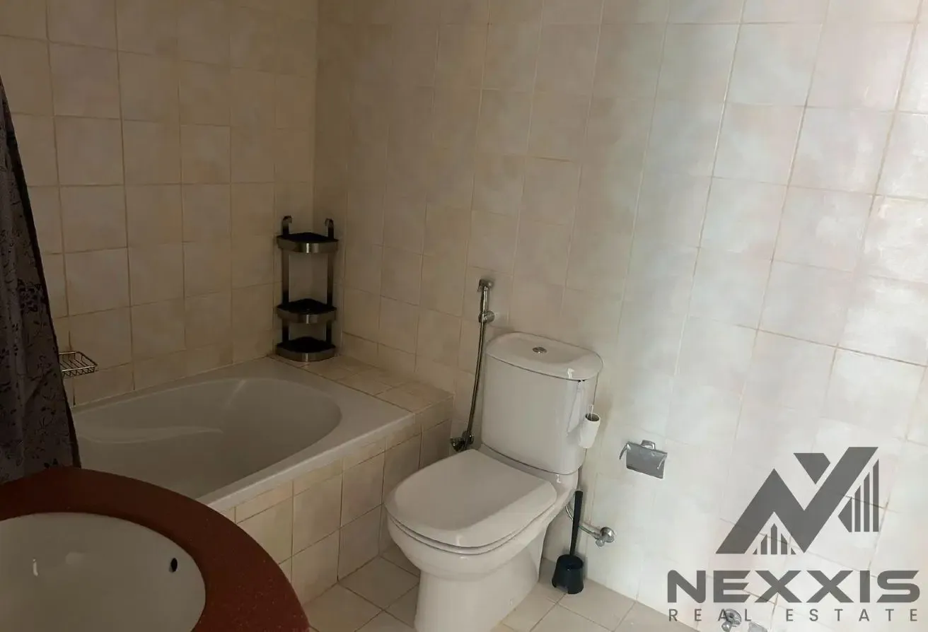 Lake View |Un-Furnished |Spacious |Well Maintained