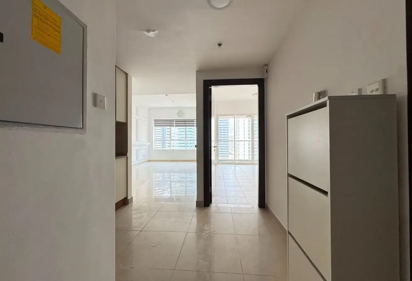 UPGRADED UNIT|READY TO MOVE| HOT DEAL|WITH BALCONY