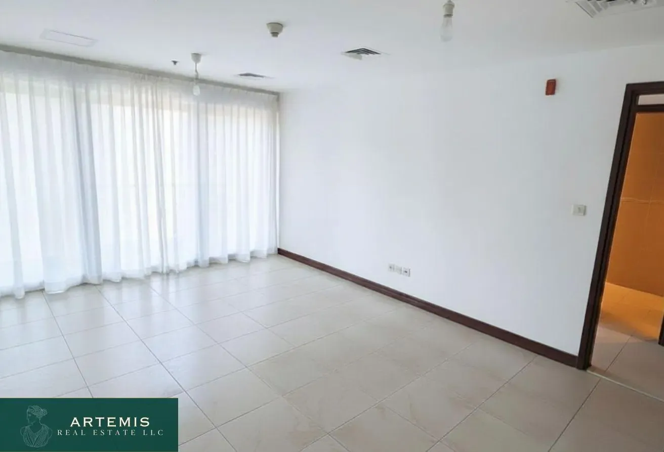 Vacant|Higher Floor with Lake and Panoramic Views