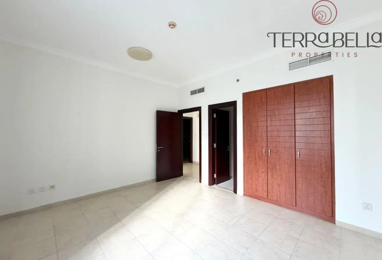 Spacious | Unfurnished | Lake View | Near Metro