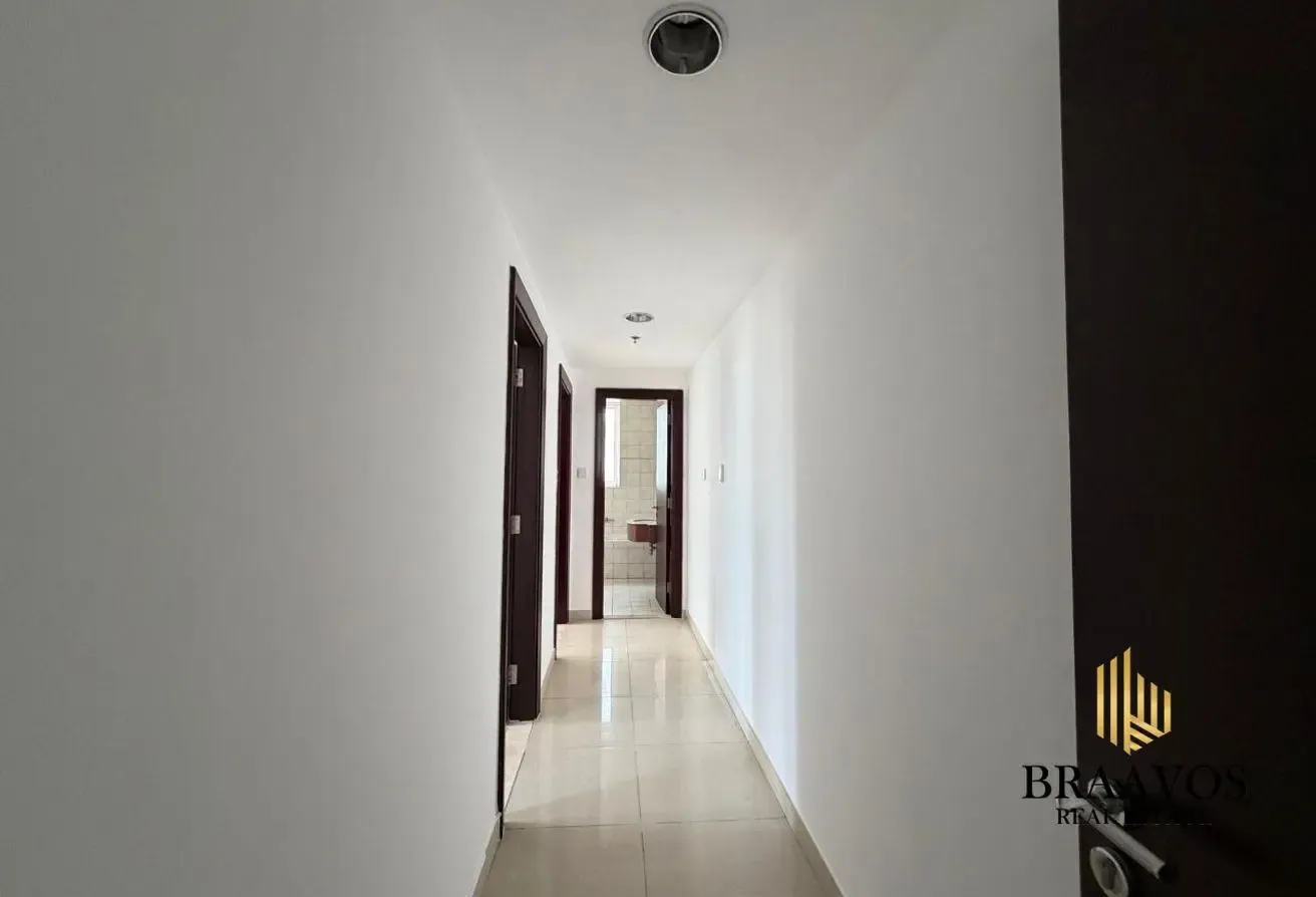 SPACIOUS | LAKE VIEW | PREMIUM