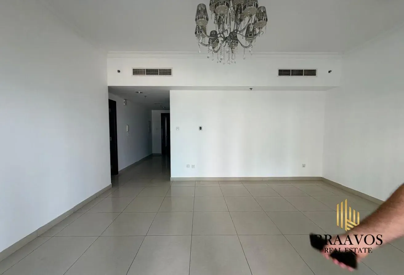 SPACIOUS | LAKE VIEW | PREMIUM
