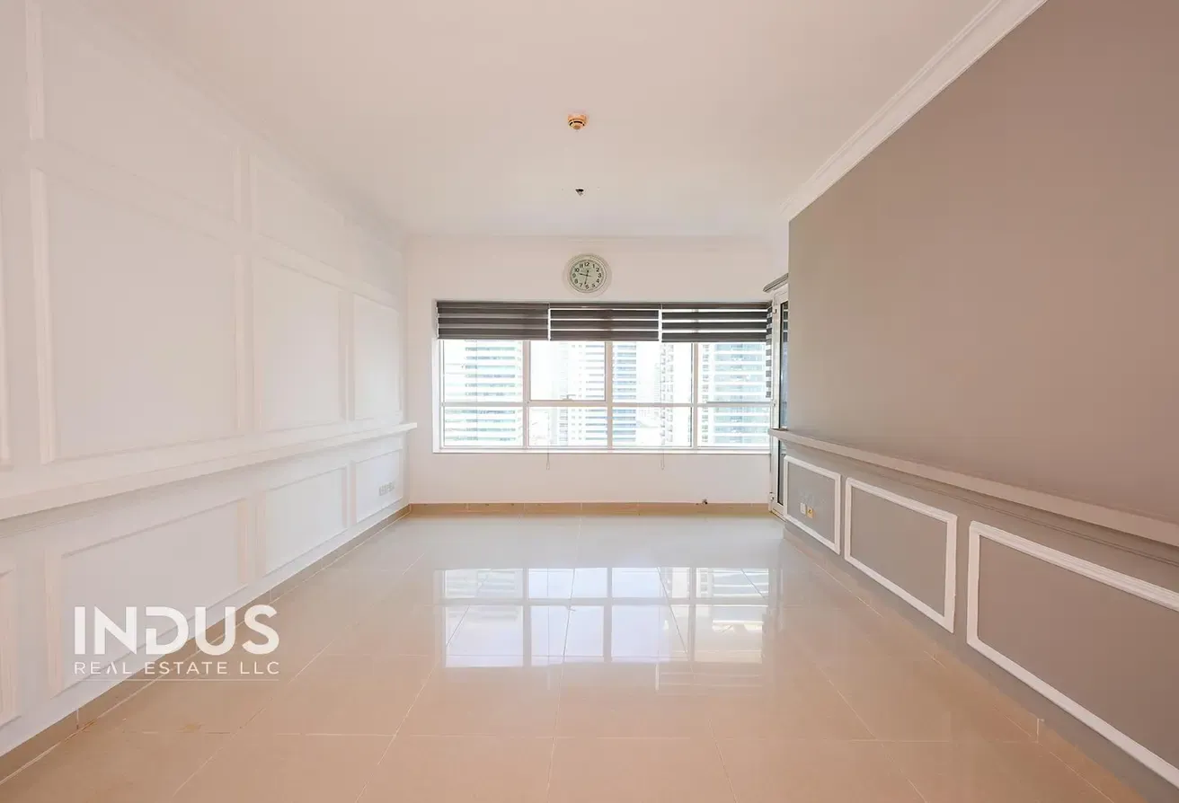 Spacious | Unfurnished | Vacant 1 BHK