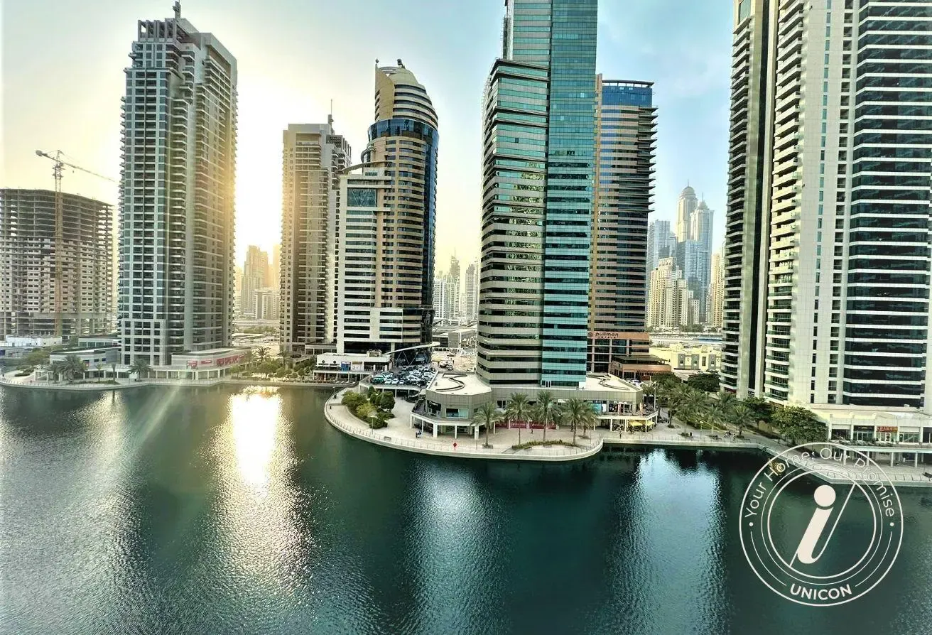 Full Lake View | Bright Studio | Large Balcony