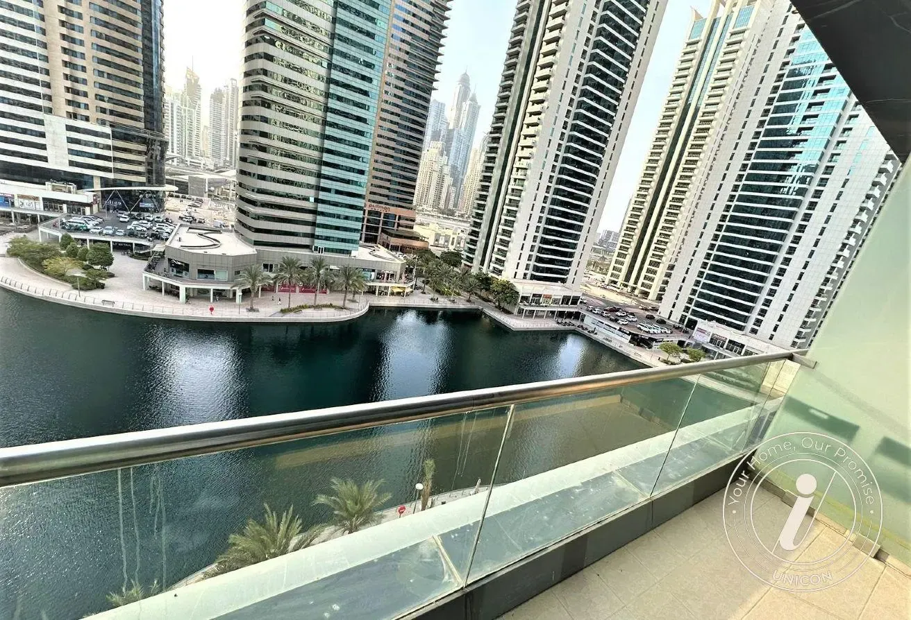 Full Lake View | Bright Studio | Large Balcony