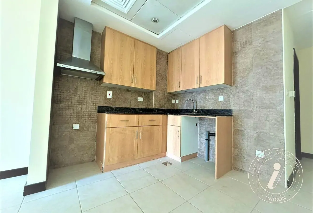 Full Lake View | Bright Studio | Large Balcony