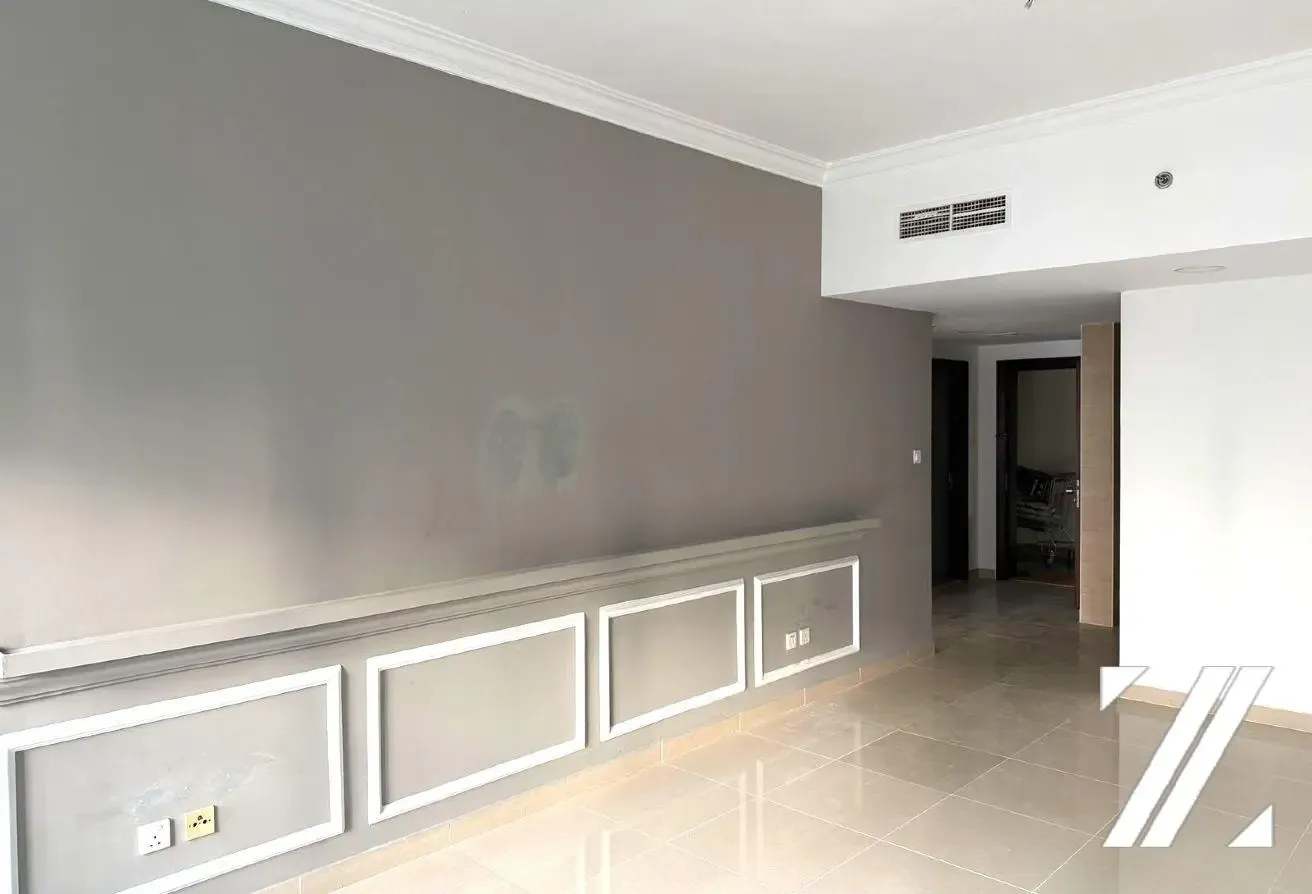 Full Lake View | Spacious Layout | With balcony
