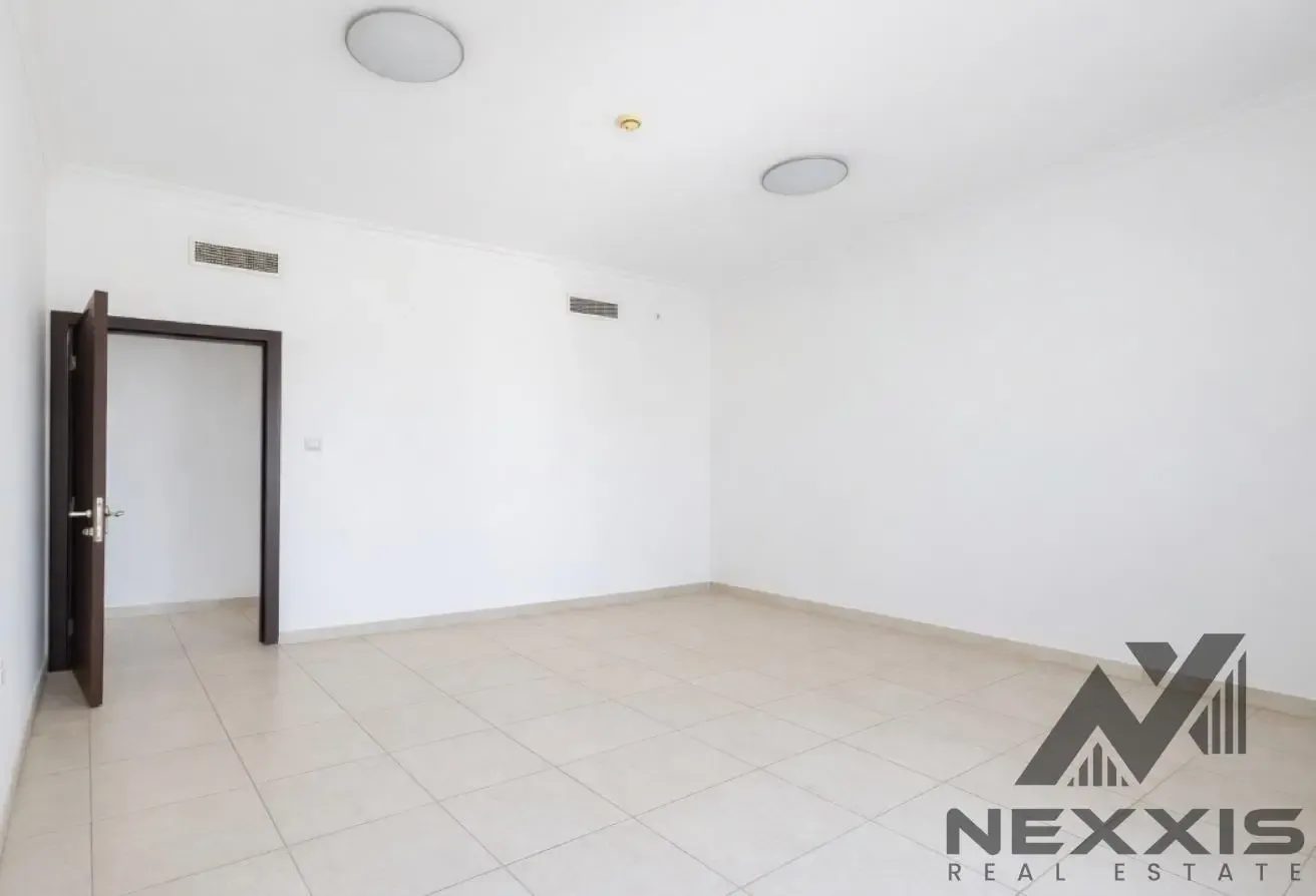 Lake View | Unfurnished | Spacious | Vacant Soon