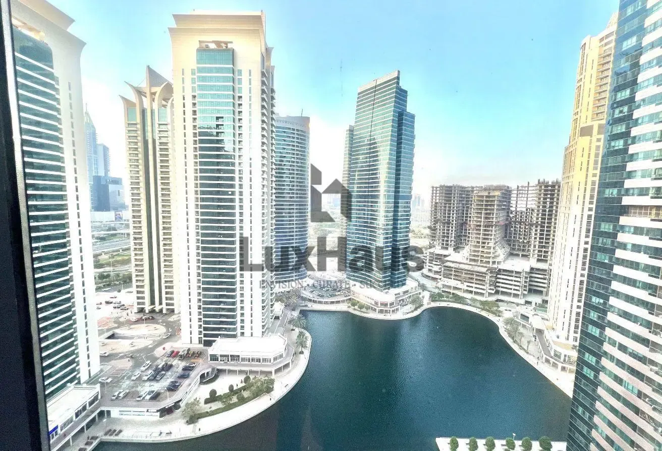 2Bed| Lake View| Balcony| Vacant| Multiple options