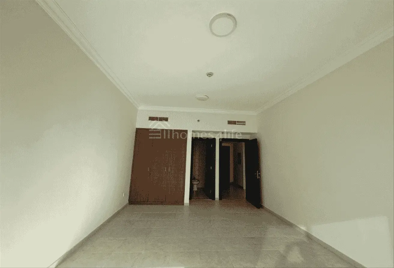 Lake View | Balcony | Vacant | Close to Metro