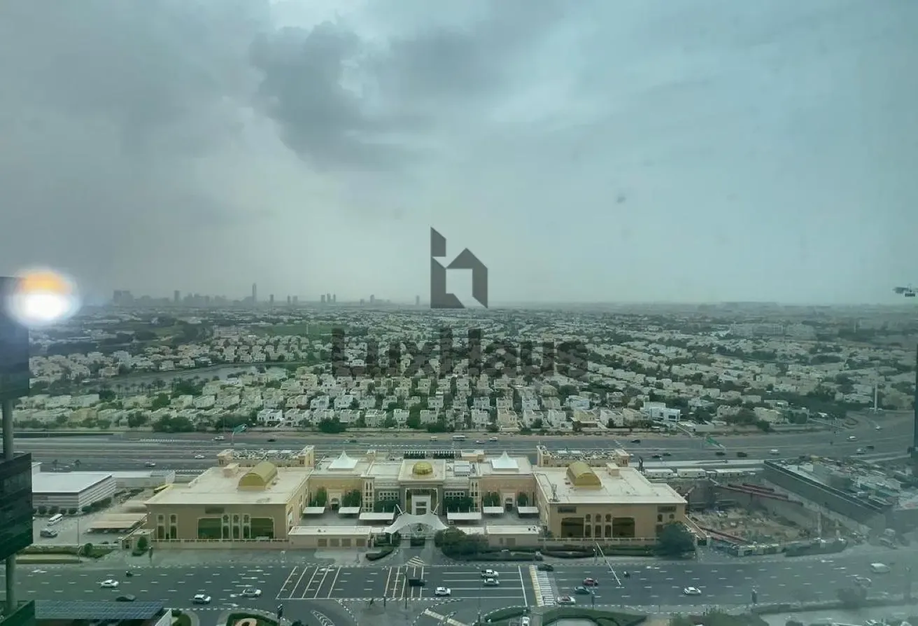 Jumeirah Island View | Semi Furnished | Vacant