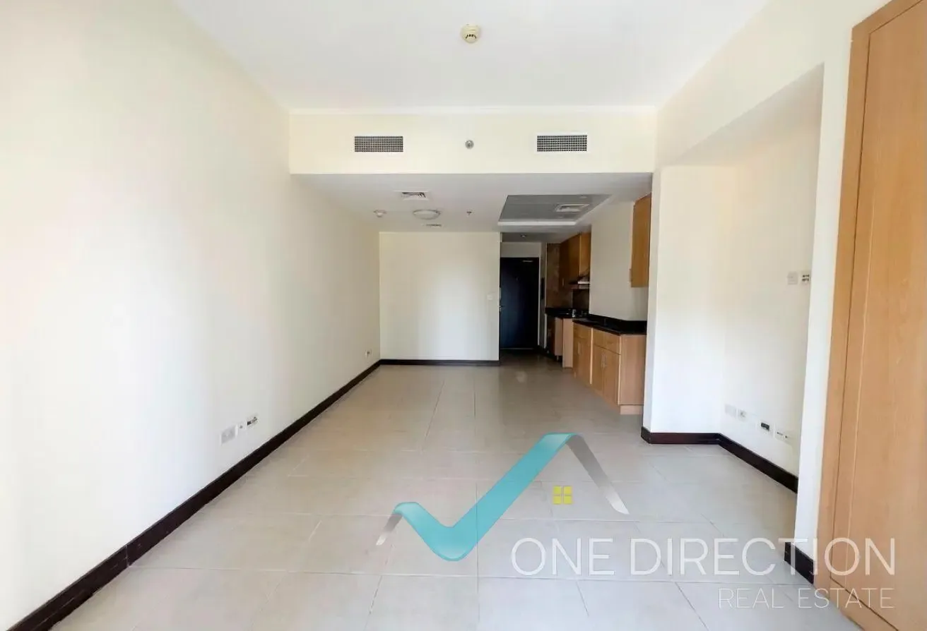 Spacious Layout | With Balcony | Unfurnished