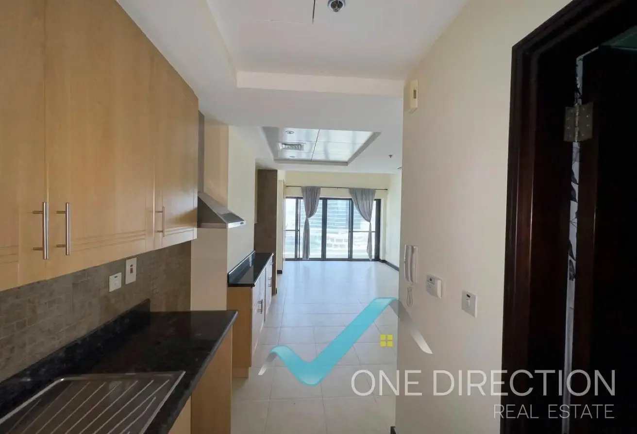 Spacious Layout | With Balcony | Unfurnished