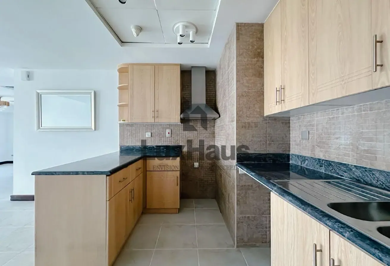 Best Layout| Maid room| Lake View| Vacant