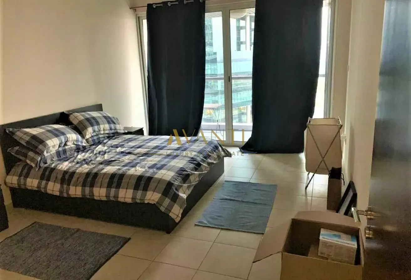 Balcony | Meadows View | Vacant | Best Deal