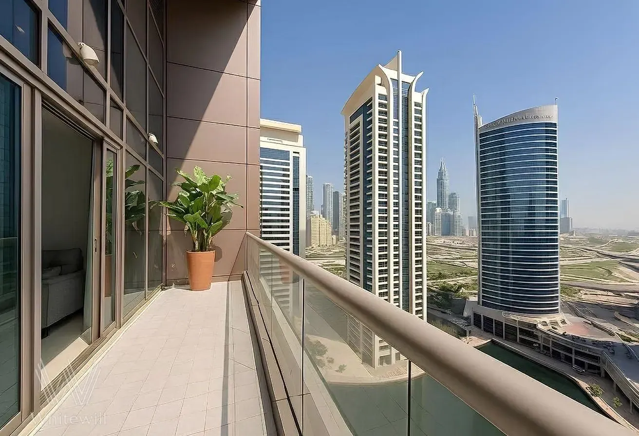 Canal and Villas View| Fully Furnished |High Floor