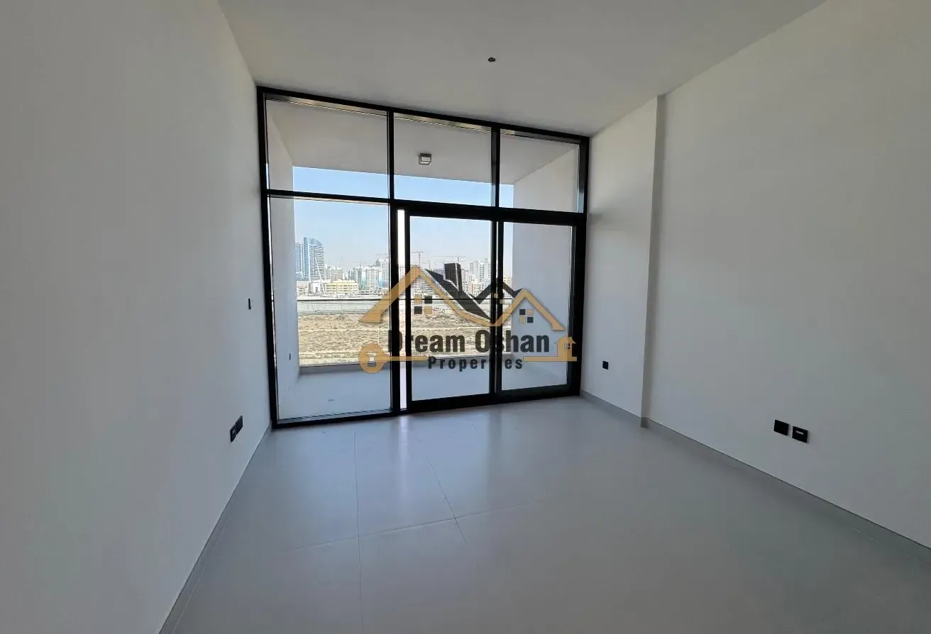 Open view Studio Apartment vacant unit