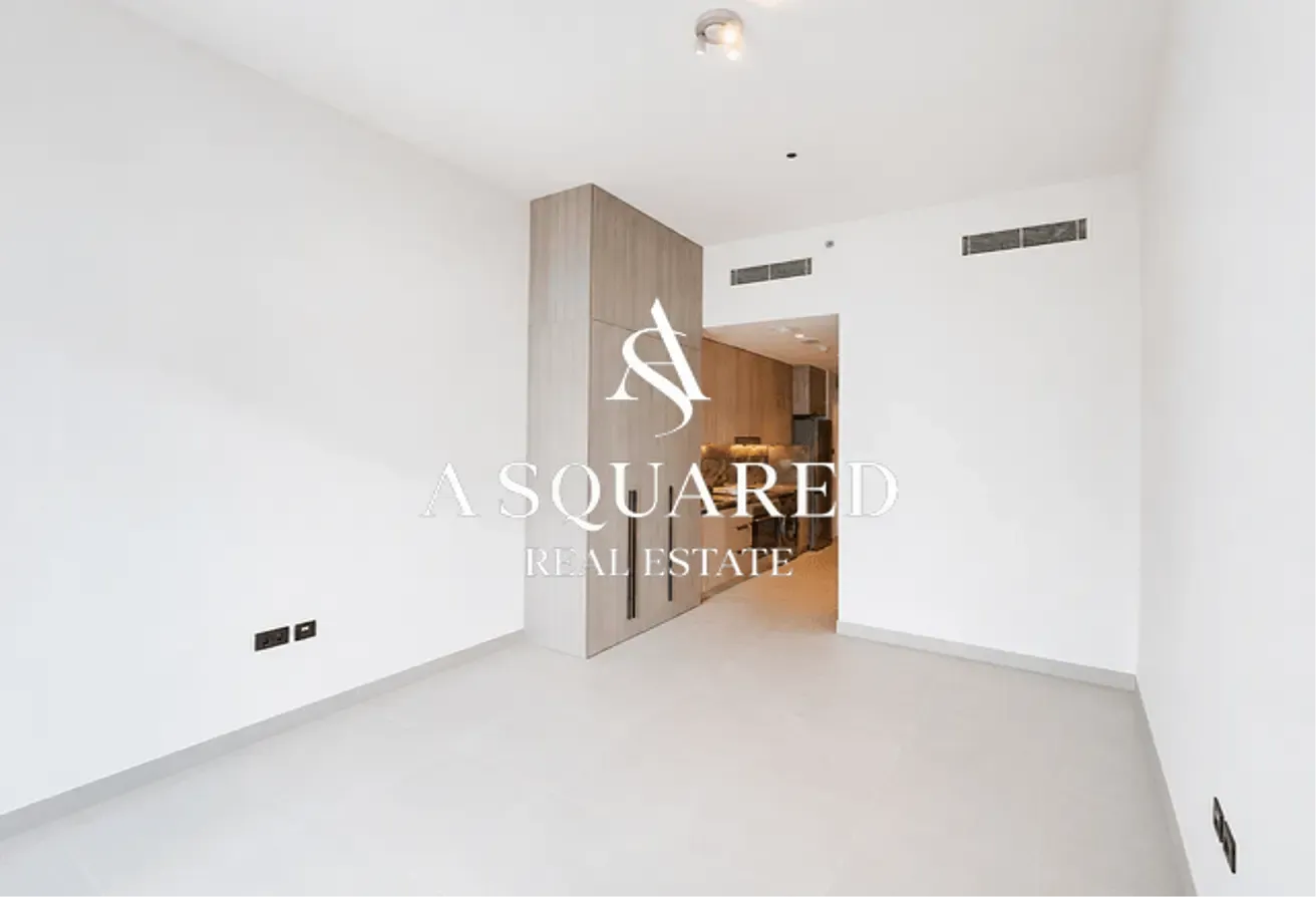 Luxury Brand New | Vacant | Big-size | Open view