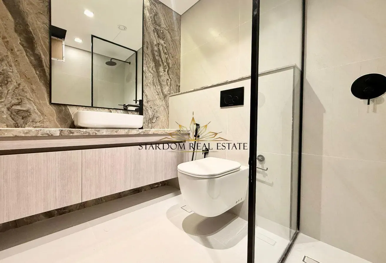 STUDIO APARTMENT | KITCHEN APPLIANCES | VACANT