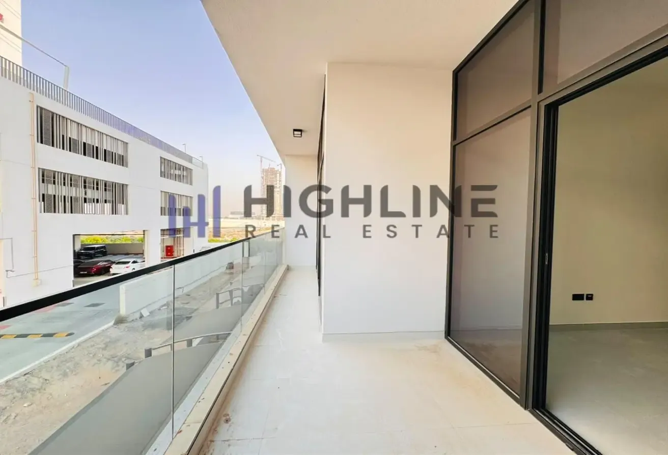 Brand New Spacious 1bhk with Balcony Ready To Move
