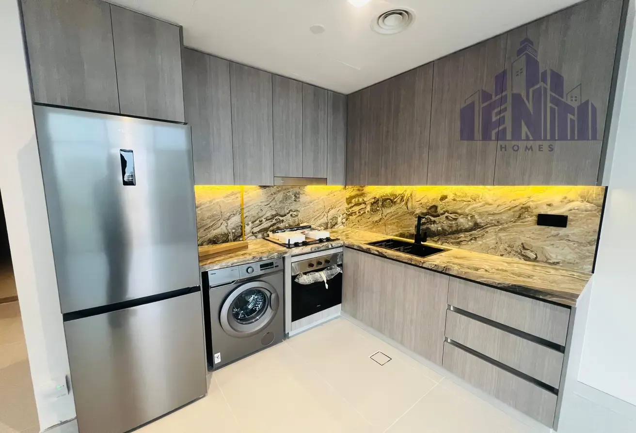 1 Bedroom, High floor and brand new apartment