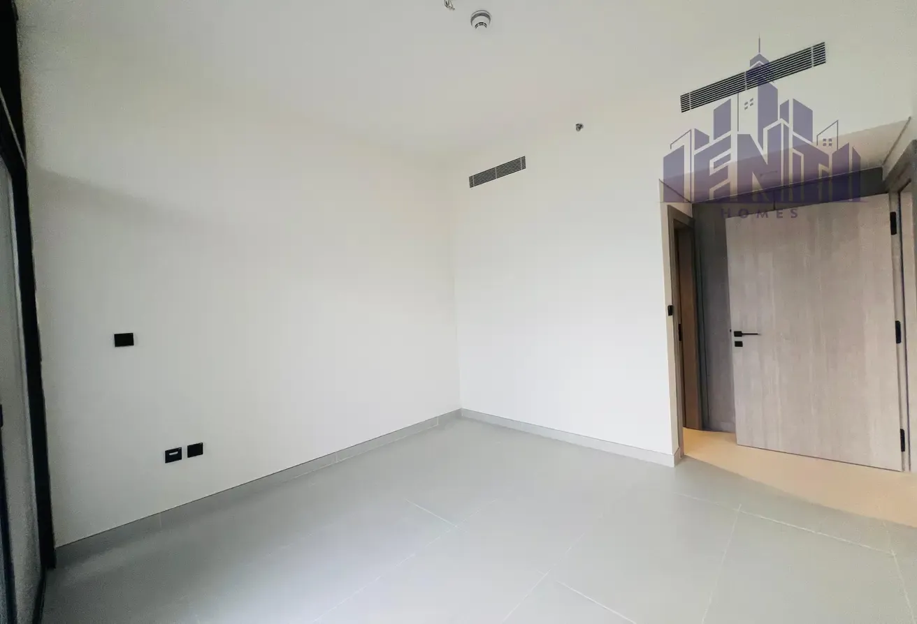 1 Bedroom, High floor and brand new apartment