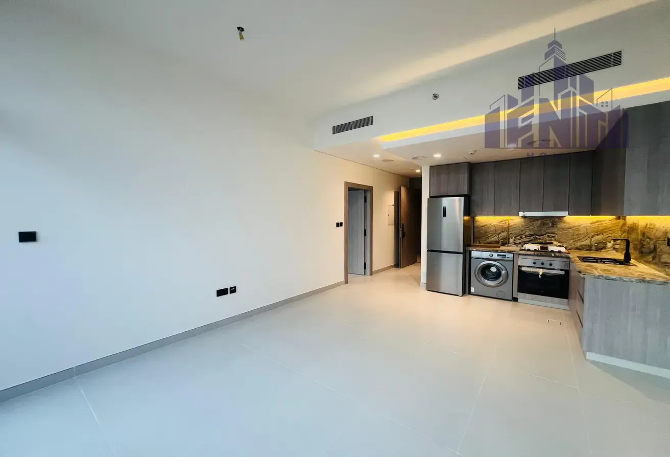 1 Bedroom, High floor and brand new apartment