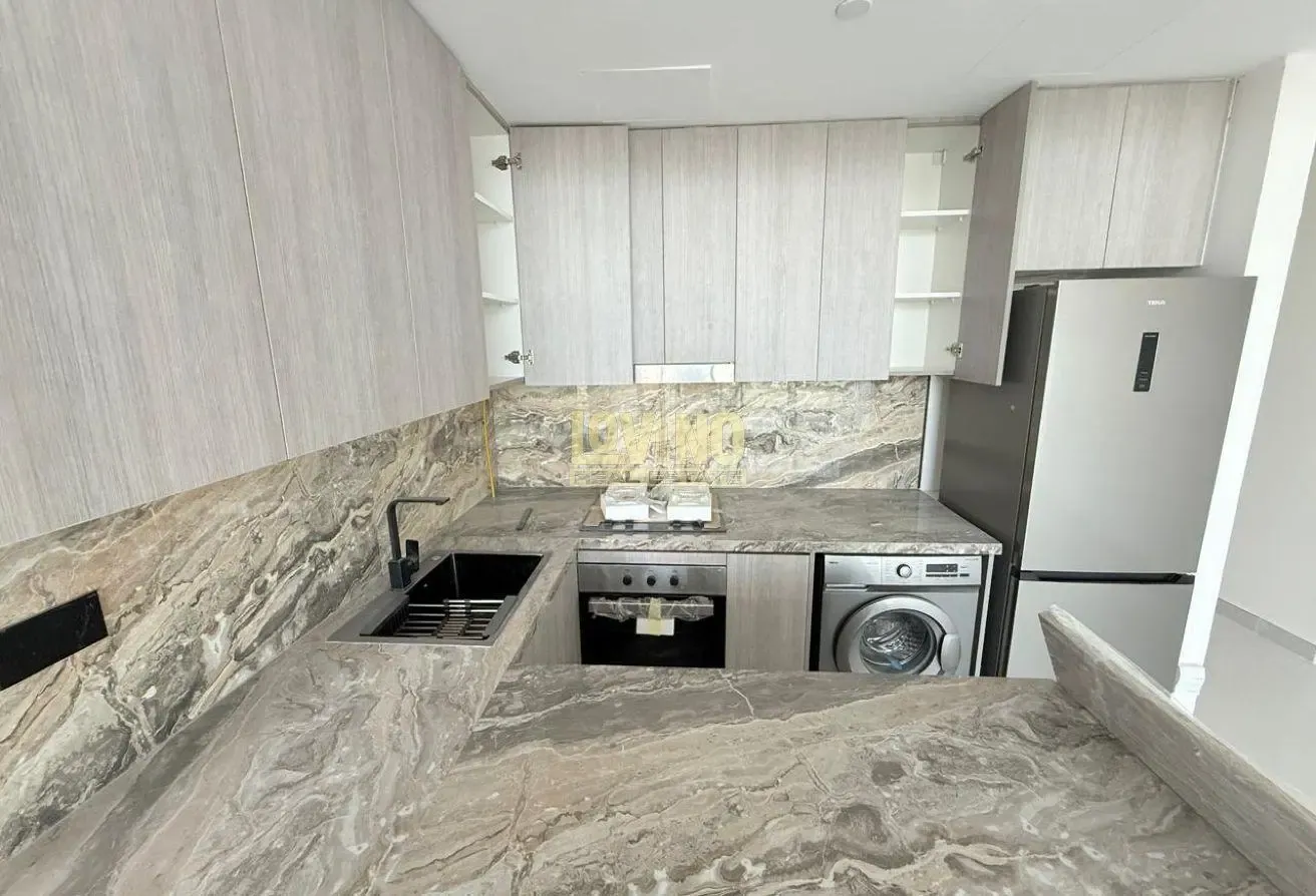 Vastu Unit | Brand New | Ready to Move