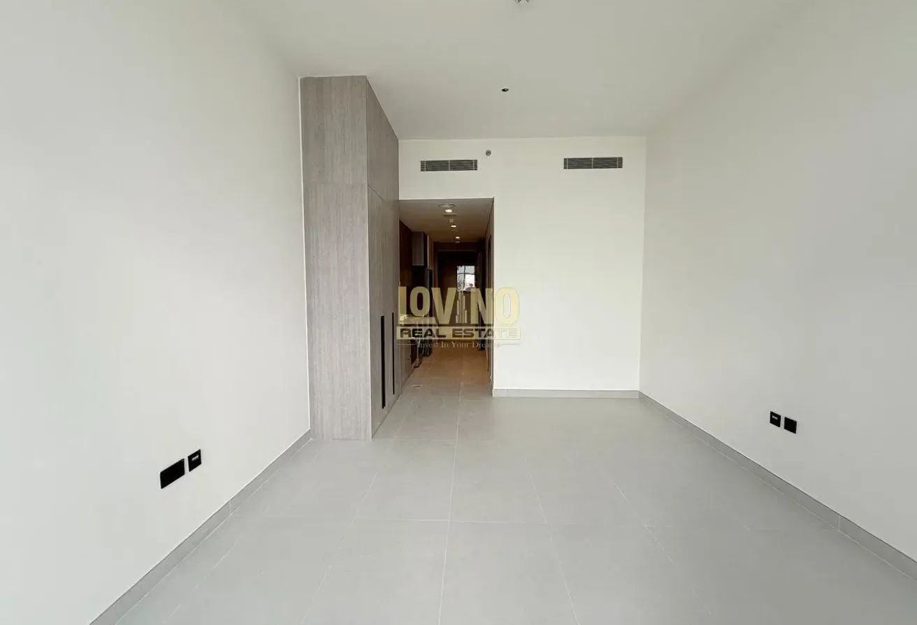 Vastu Unit | Brand New | Ready to Move