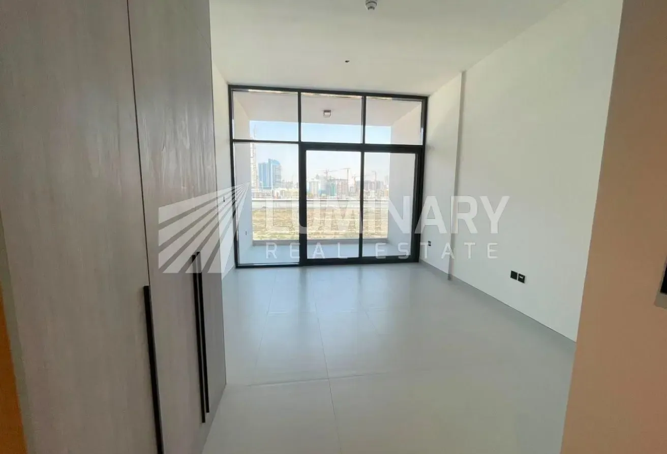 Brand new open view Ready to move all amenities