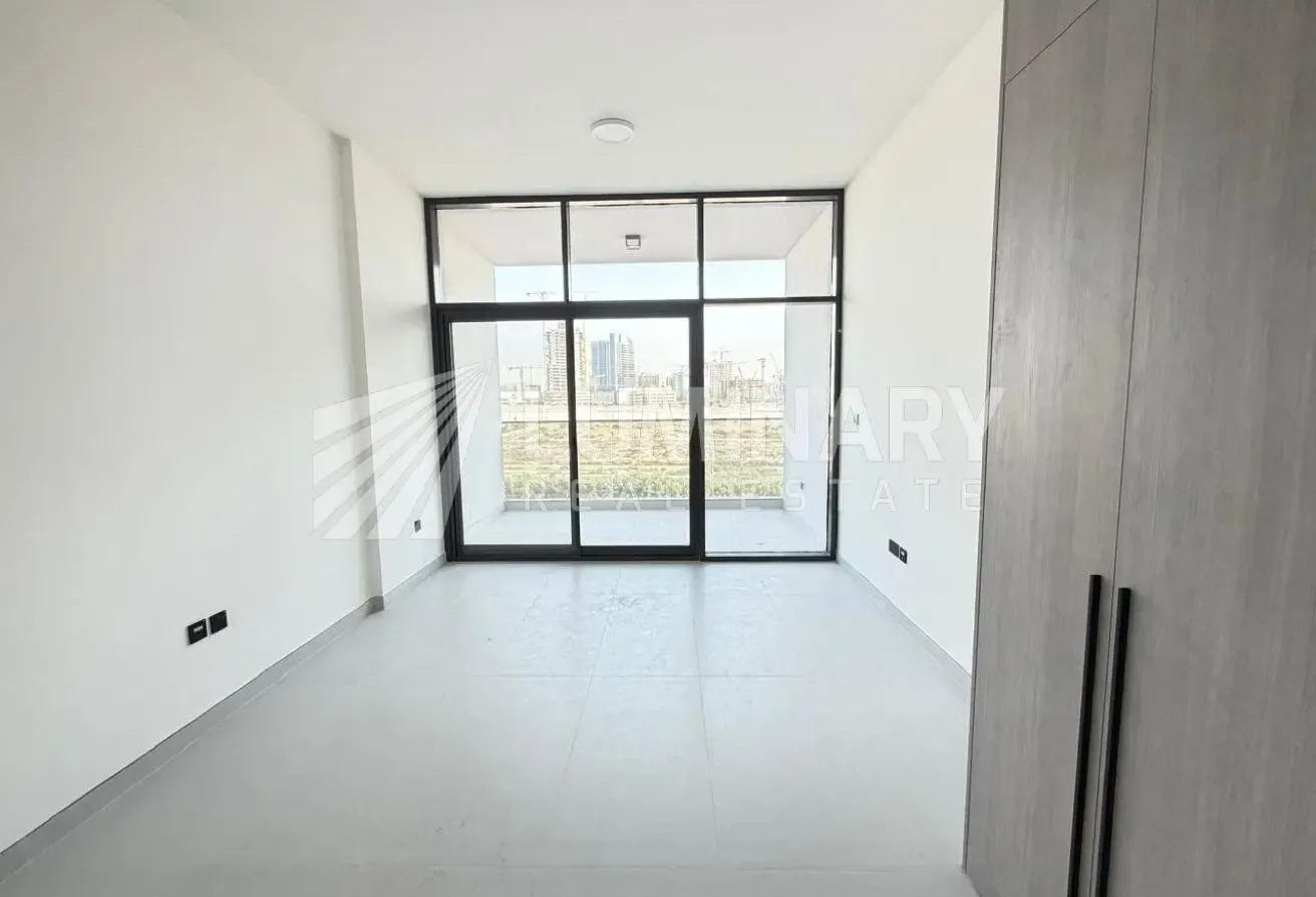 Brand new open view kitchen appliances all ameniti
