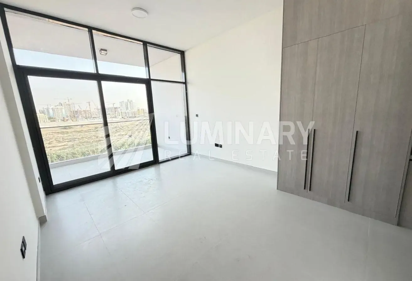Brand new open view kitchen appliances all ameniti