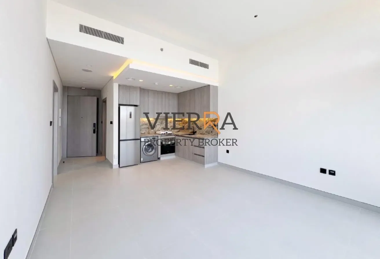 Brand New l Ready To Move In l Open View