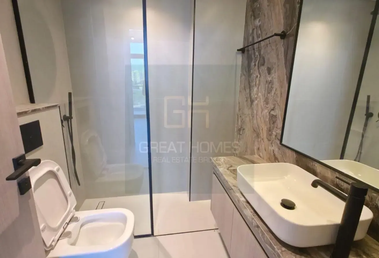 Ready to Move in | 1BHK | Semi Furnished | Liwan
