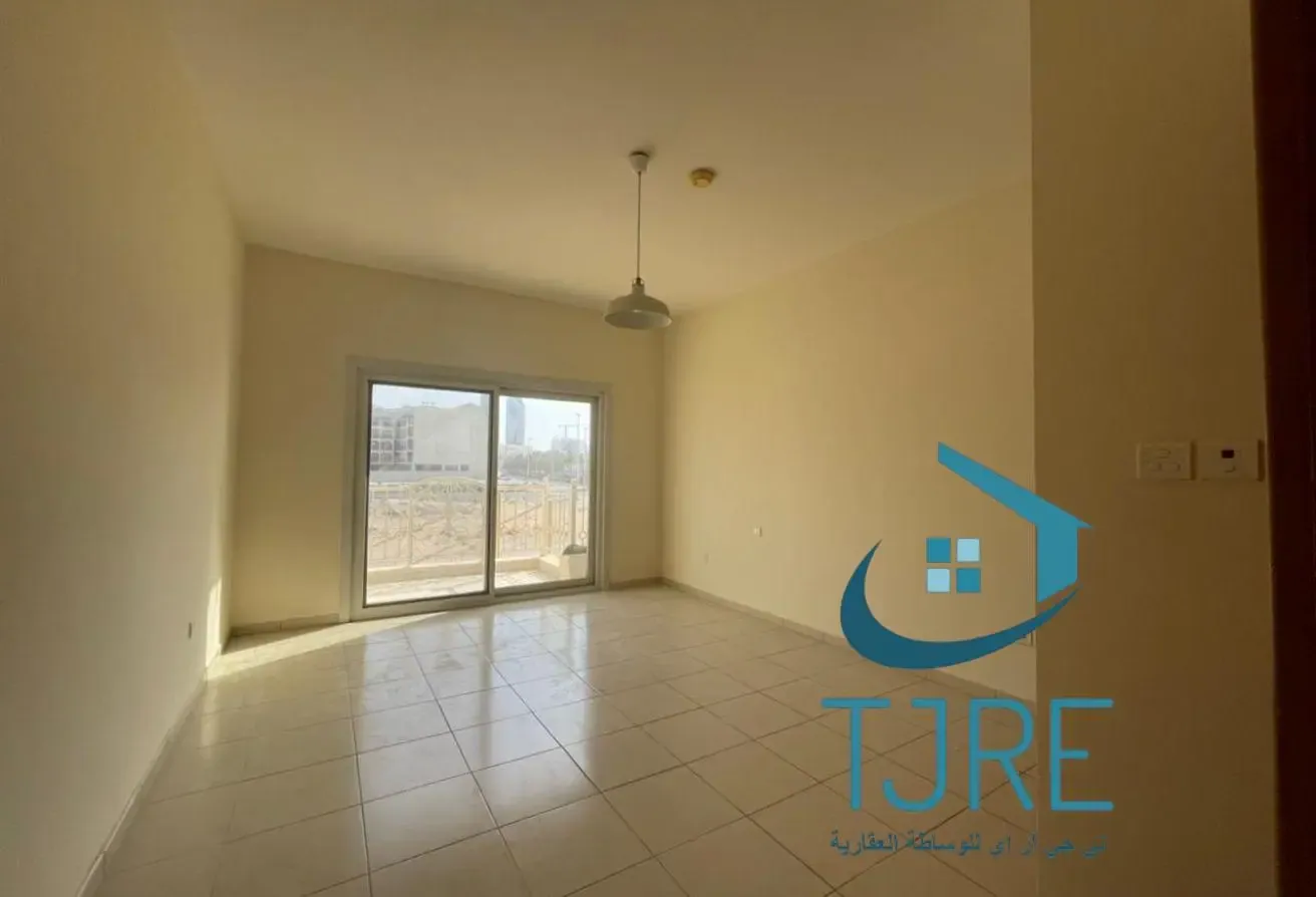 Prime Location Ready to Move In Premium Amenities