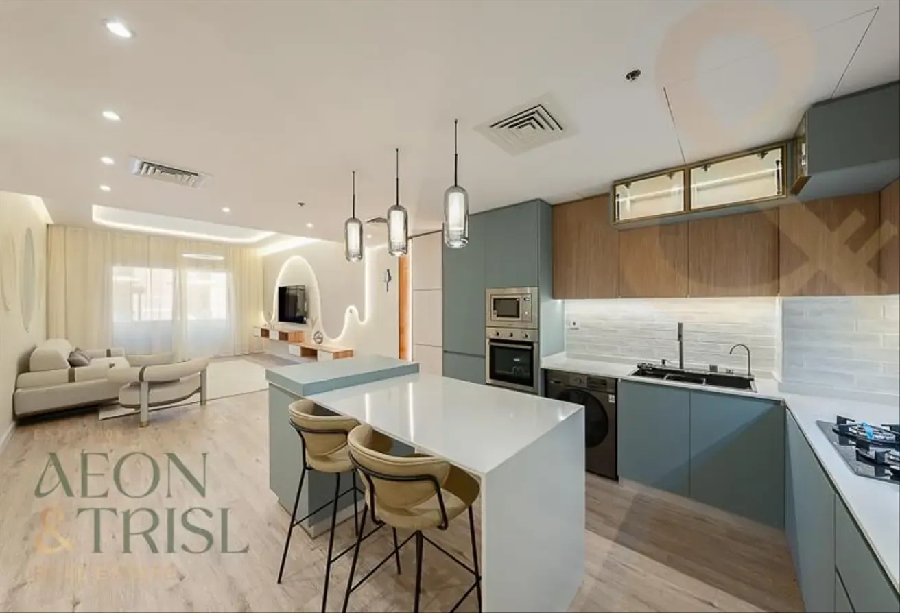 Fully Furnished | Prime Location | Multiple Option