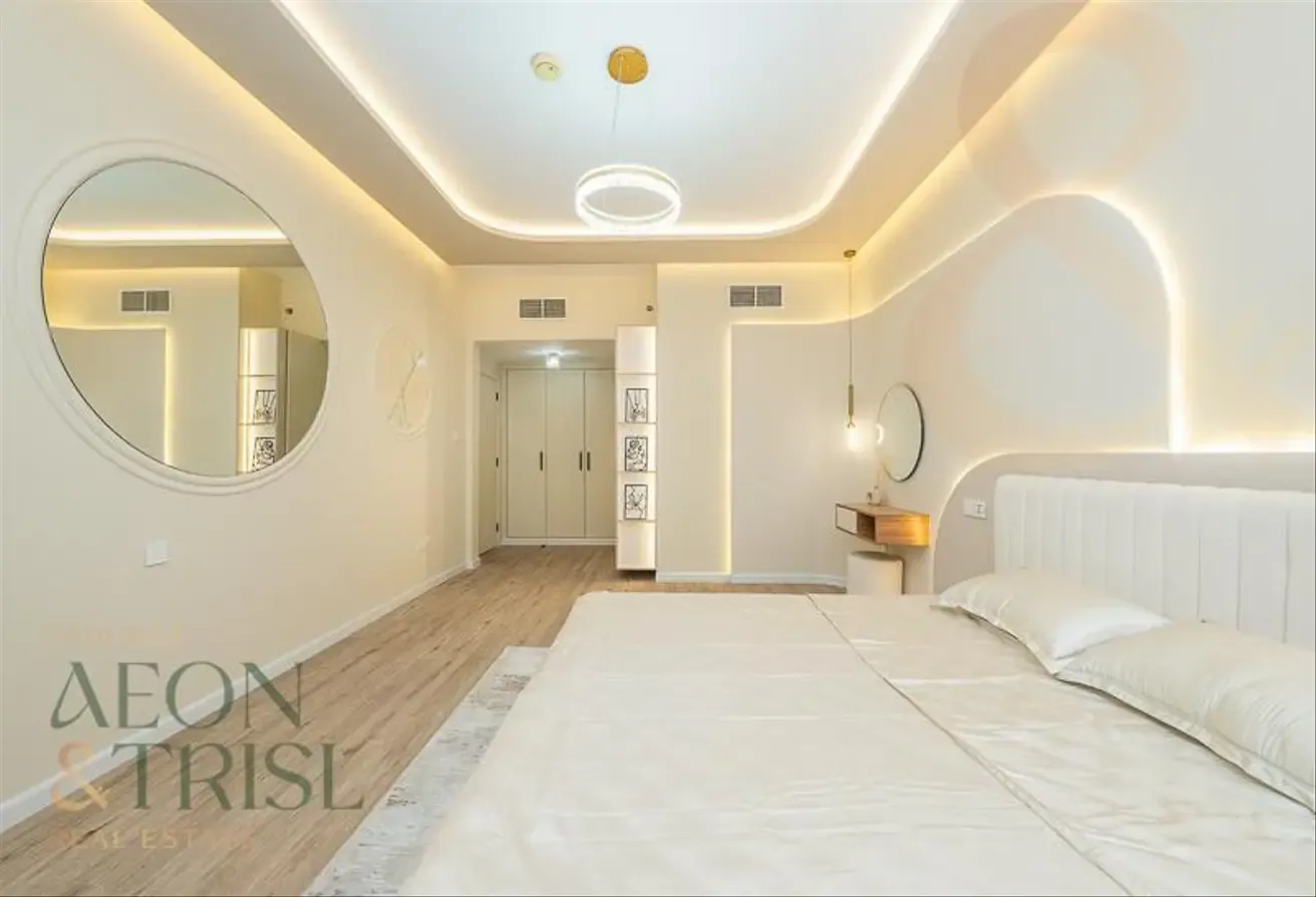 Fully Furnished | Prime Location | Multiple Option