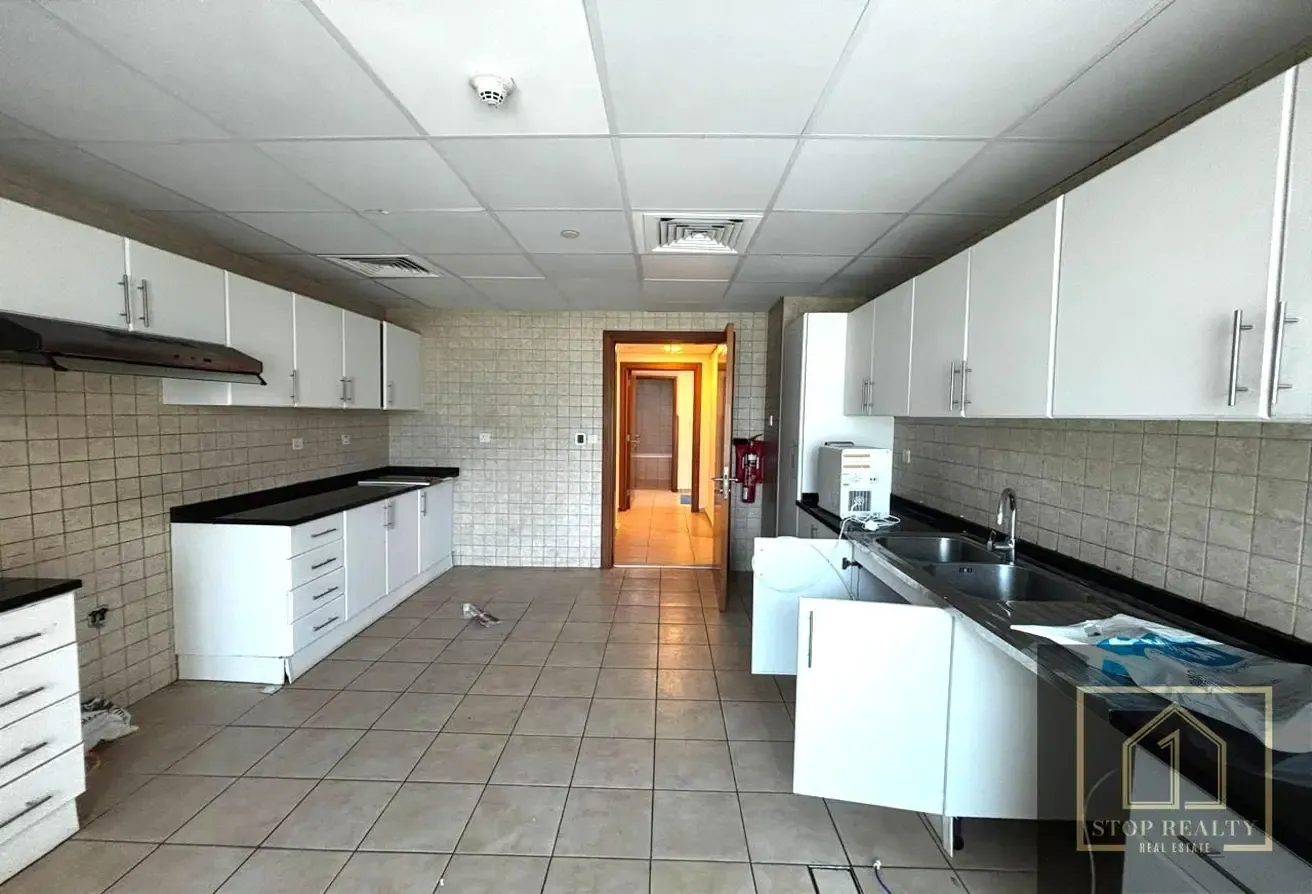 SPACIOUS 2 BEDROOM | VACANT | UNFURNISHED
