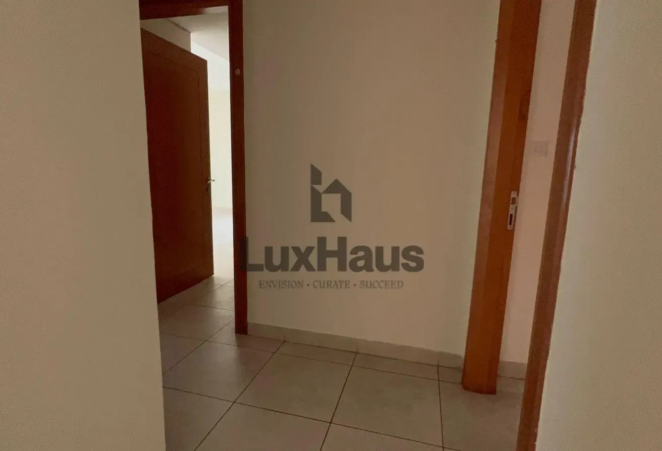 Huge 2 B/R + Maid | Vacant | Low Floor | Lake View