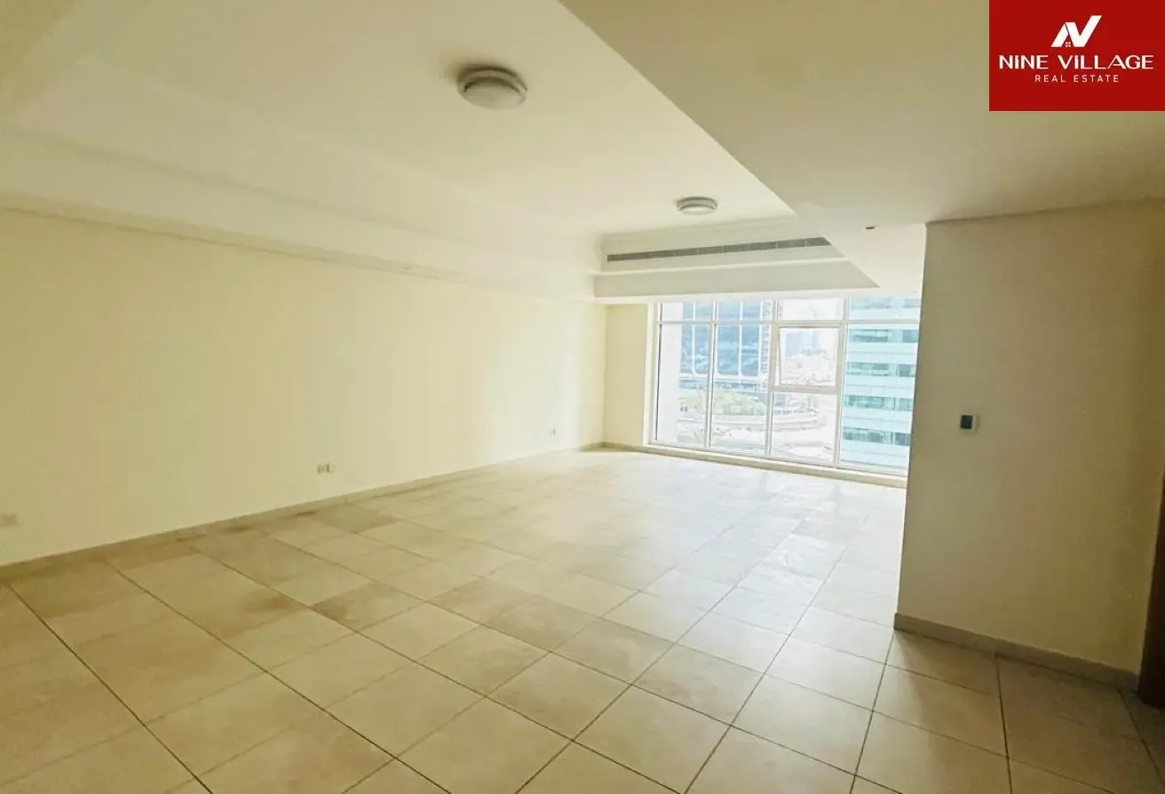 Vacant -Huge 2BR Apartment+Maid-Lake View -Balcony
