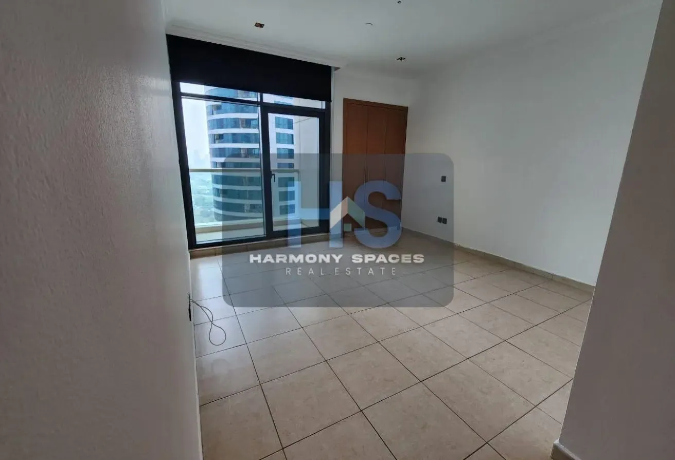 Spacious 2bedroom plus Maid'sroom | Close to metro