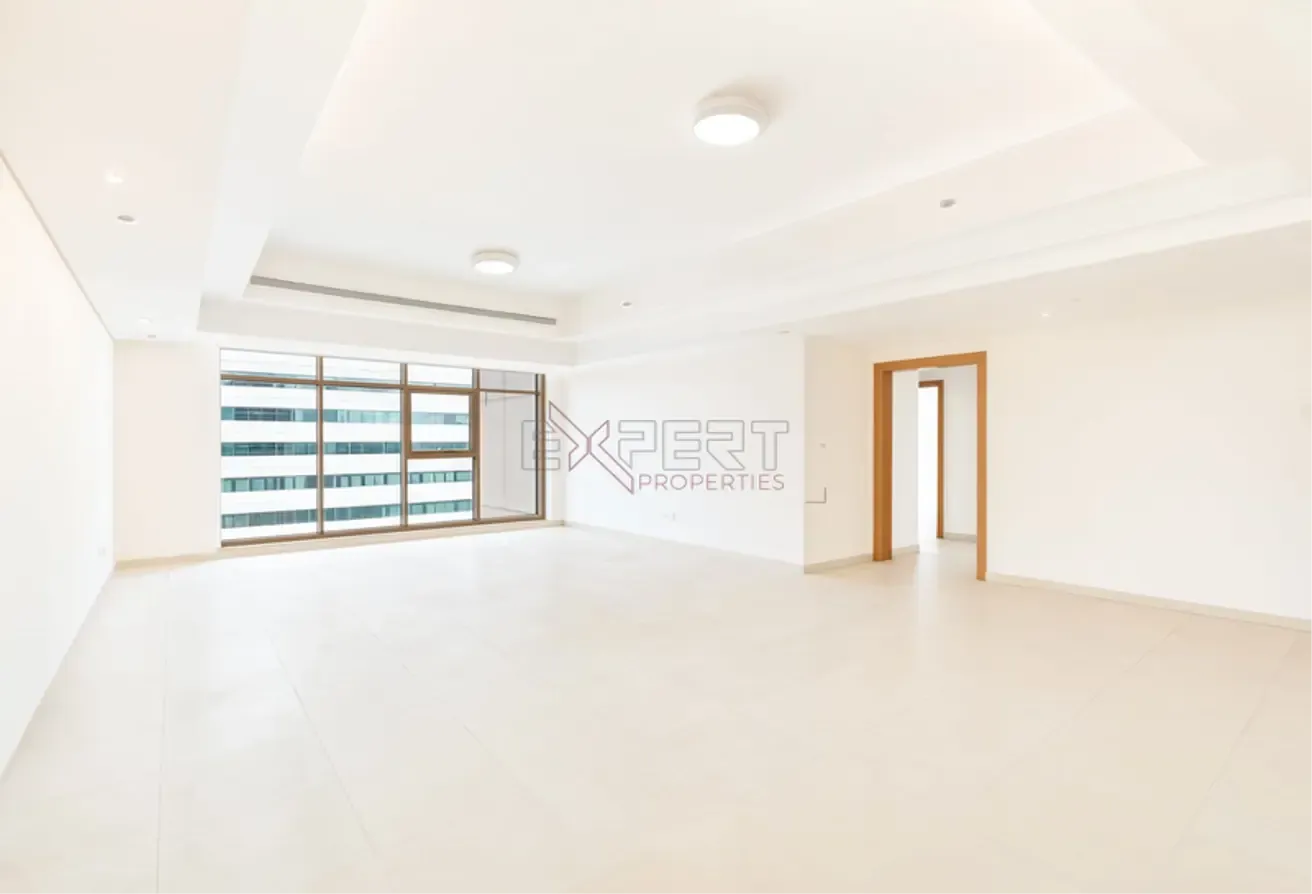 Spacious 2BR | Stunning Canal View |Bright & Airy