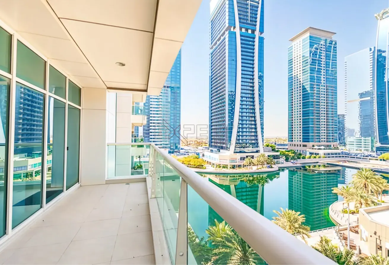 Spacious 2BR | Stunning Canal View |Bright & Airy
