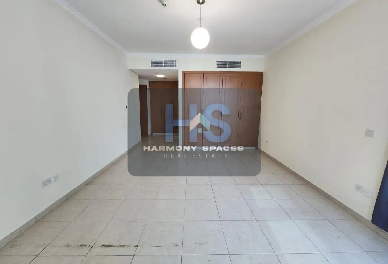 2BHK plus Maid room - Lake View - Close to metro