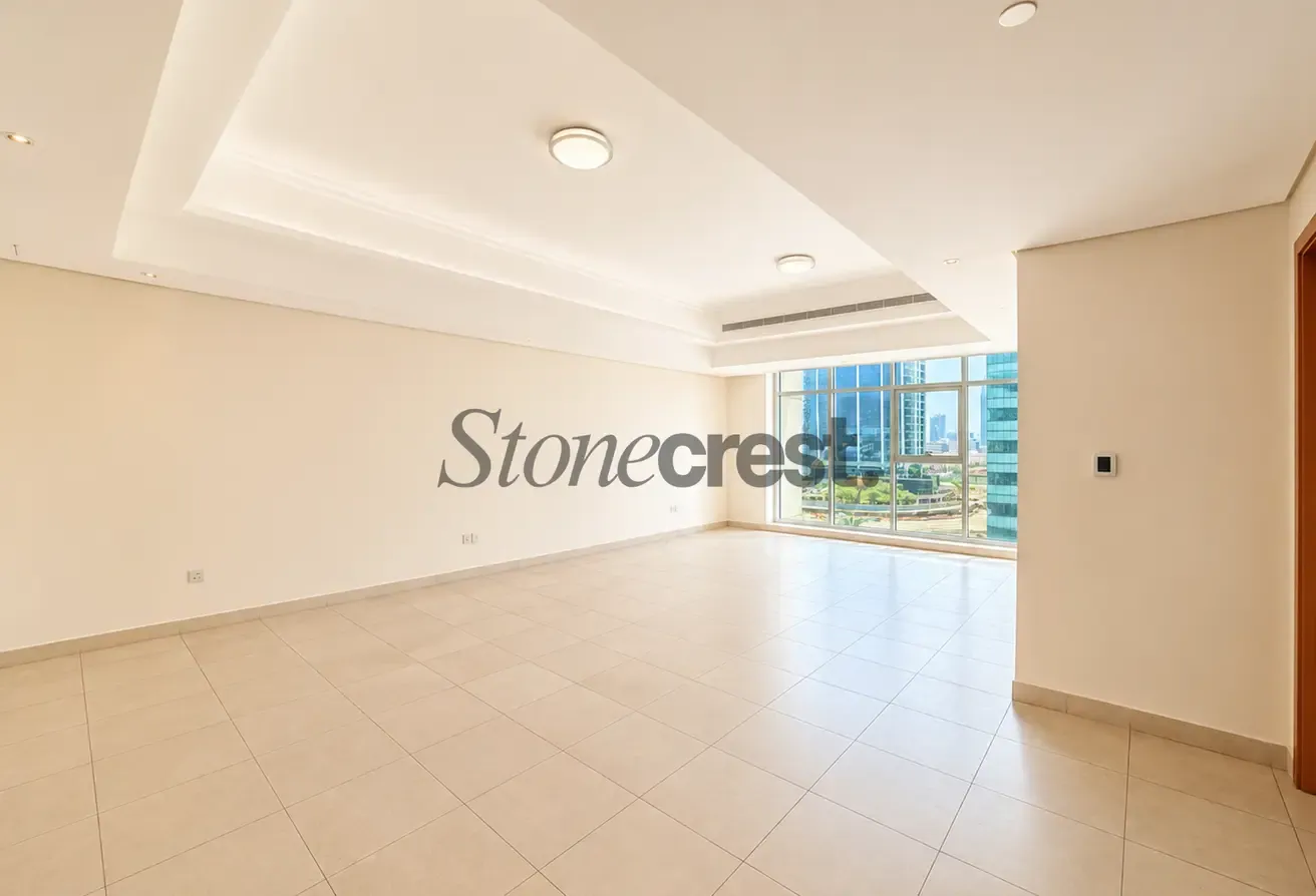 Lake View | Vacant | 2 Cheques | Vastu | Spacious
