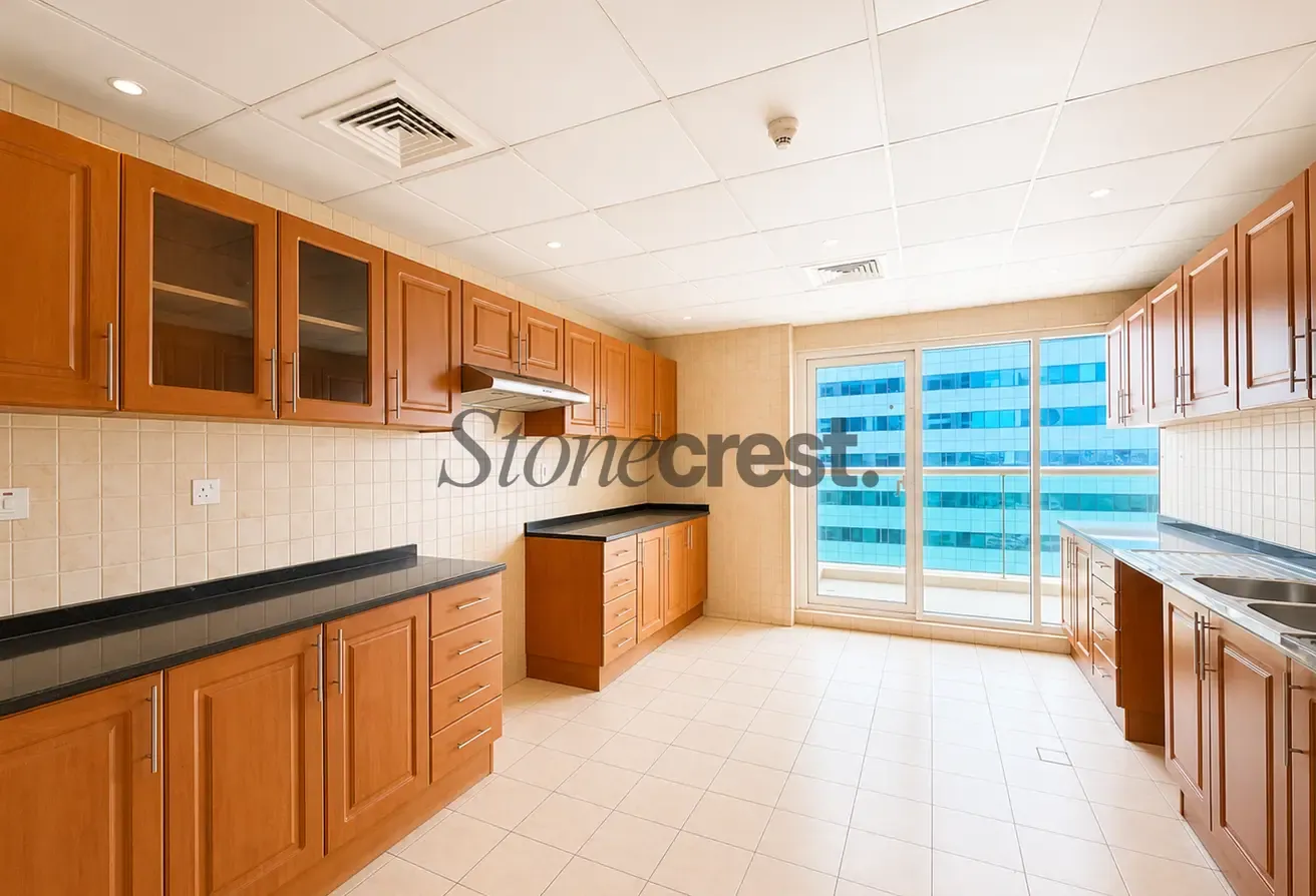 Lake View | Vacant | 2 Cheques | Vastu | Spacious