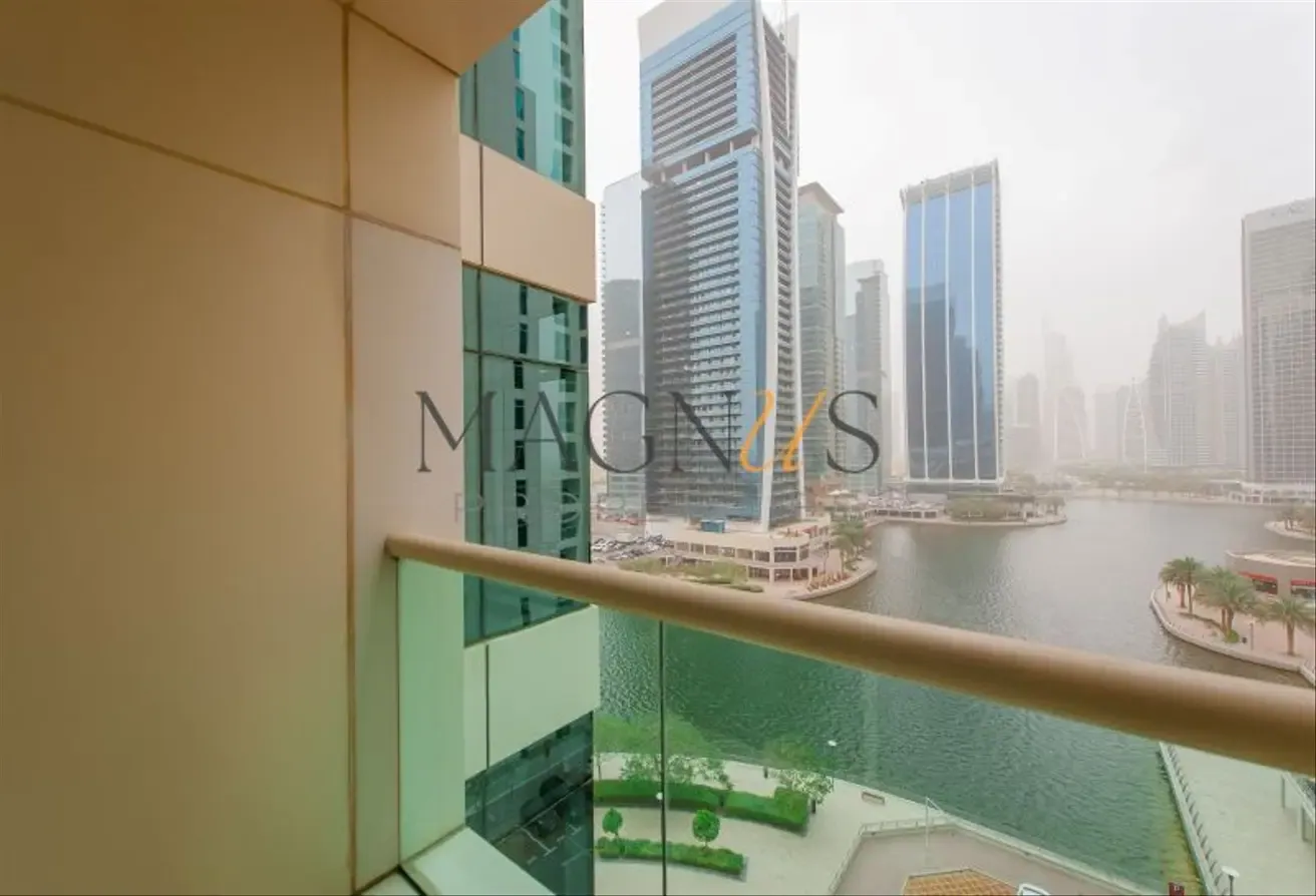 MARINA AND LAKE VIEW | WELL MAINTAINED | LARGE 2 BED PLUS MAID