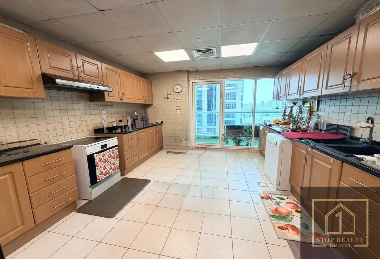 EXCLUSIVE | UPGRADED | SPACIOUS | BEST TOWER